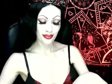 missmoondoll from Chaturbate