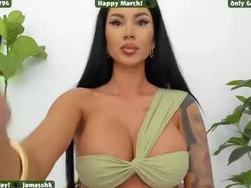 Try our streaming cams variety and talk on a personal level with our adorable girls streamers, showing off their bountiful shapes and dildos.