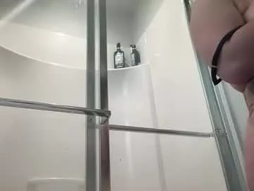 Missprettyt08 from Chaturbate