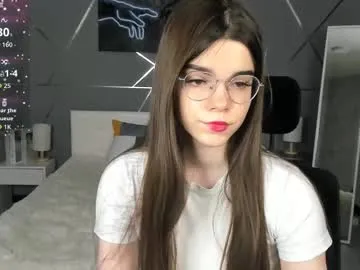 misss_evelyne from Chaturbate is Freechat