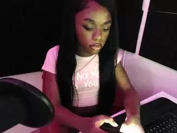 missymixingmiss from Chaturbate
