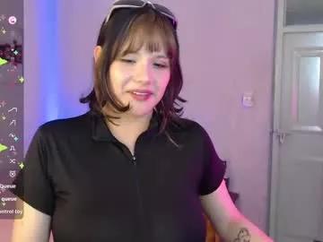 Mixie_cute from Chaturbate