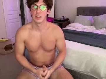 mizzo001 from Chaturbate
