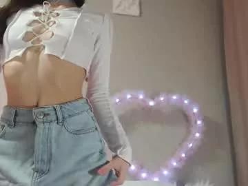 mmmeoww from Chaturbate