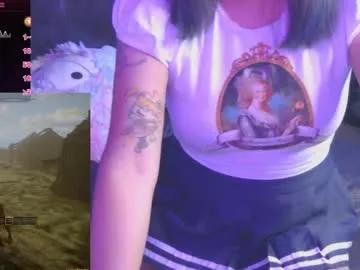 Mmmmdarling from Chaturbate