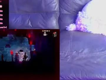 Mmmmdarling from Chaturbate