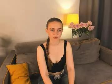 moirecovert on Chaturbate
