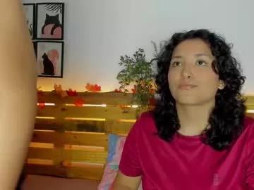 molly_and_ivy from Chaturbate