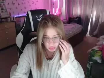 molly_barbie from Chaturbate