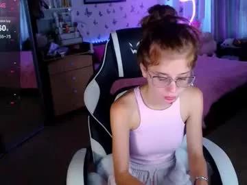 molly_barbie from Chaturbate
