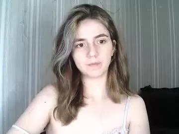 molly_hot_stuff from Chaturbate