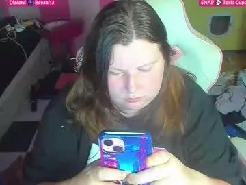molly_moons from Chaturbate is Freechat