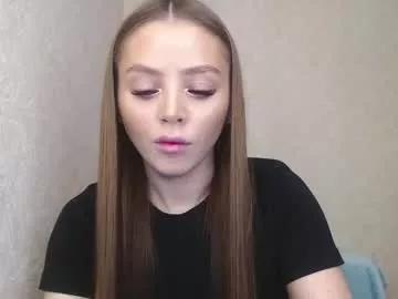mollyenjoy07 from Chaturbate