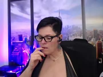 mollysun from Chaturbate