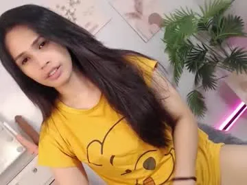 momi_khem019 on Chaturbate 