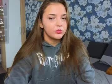 momiji_i from Chaturbate