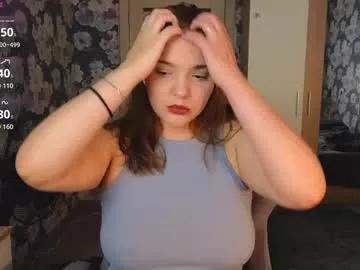 momiji_i from Chaturbate