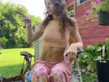 mommamia12 from Chaturbate