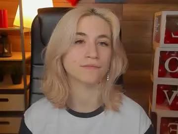 moon13152 from Chaturbate