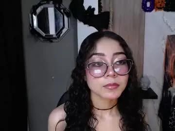 Moon_and_fire_ from Chaturbate