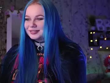 moon_valkyriie from Chaturbate