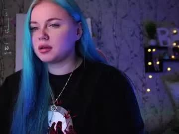moon_valkyriie from Chaturbate