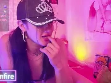 moonfiredance from Chaturbate