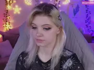 Moonlight_mia from Chaturbate