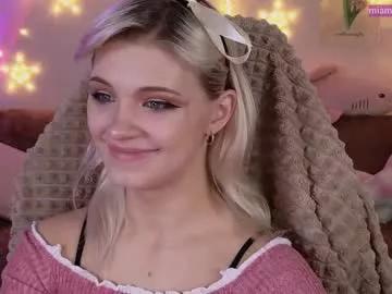 Moonlight_mia from Chaturbate