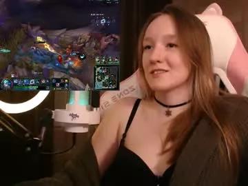 moonlish_siren from Chaturbate