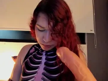 Moonlover_2 from Chaturbate