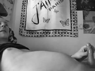 moonlucky007 from Chaturbate