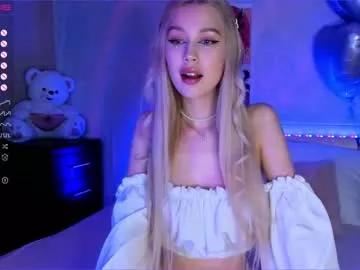 moonnshinee from Chaturbate