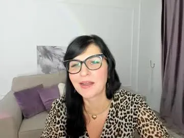 moonvelour from Chaturbate is Freechat