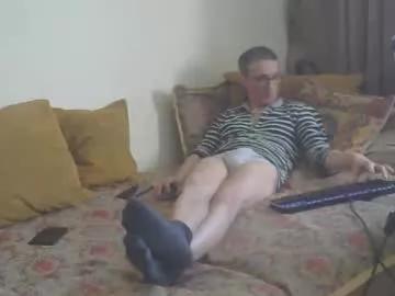 moovurey16 from Chaturbate