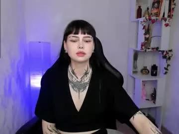 Morana_batt from Chaturbate