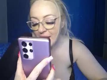 nadinnnea from Chaturbate is Freechat