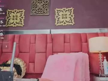 nahiarareina from Chaturbate is Freechat