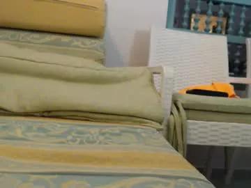 nanahotel from Chaturbate