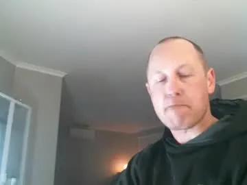 Naughtyfro37 from Chaturbate