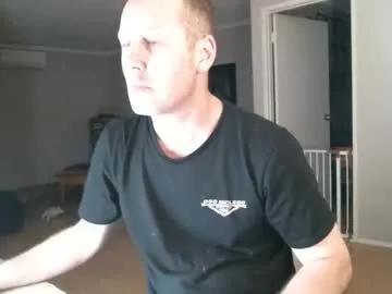 Naughtyfro37 from Chaturbate