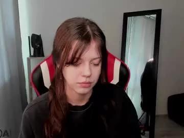 nellysunrise_1 from Chaturbate