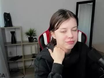 nellysunrise_1 from Chaturbate