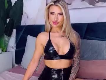 Nightshadeiris from Chaturbate