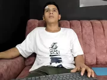 niickjamess on Chaturbate 