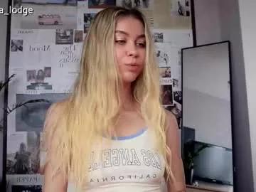 Try our streaming cams variety and talk on a personal level with our adorable girls streamers, showing off their bountiful shapes and dildos.