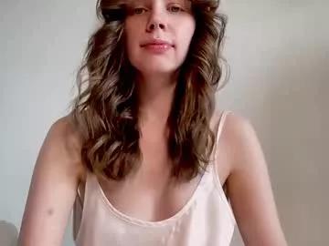 nikki_mi from Chaturbate