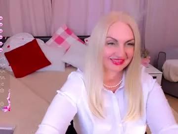 nina_deville from Chaturbate