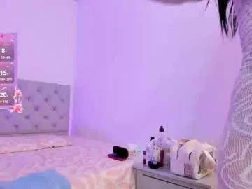 Nina_fooxxx from Chaturbate
