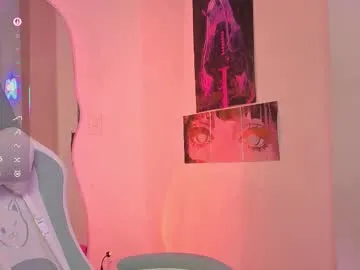 nina_strawberry from Chaturbate is Freechat